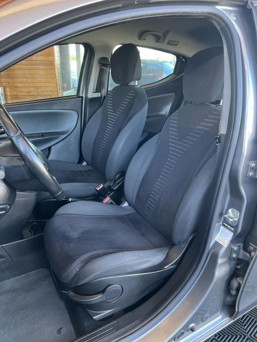 Lancia Ypsilon 1.3 M-jet S&S Gold