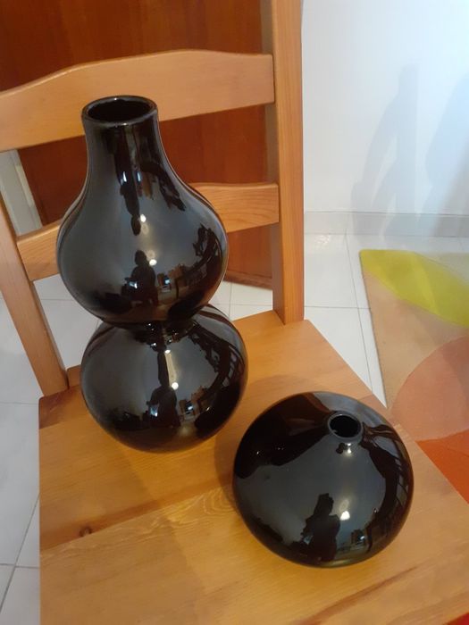 Black Ceramic Decorative Items)