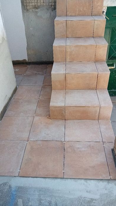 Serviços de pintura e pequenas obras