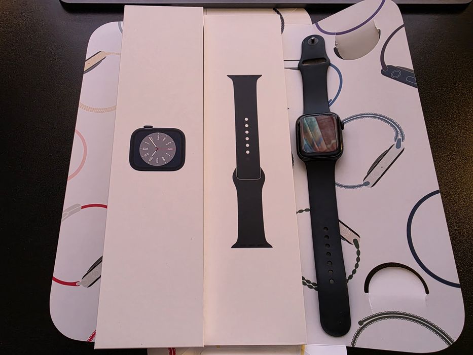 Apple Watch 8 45 mm, чорні, повний комплект + Nike ремінець