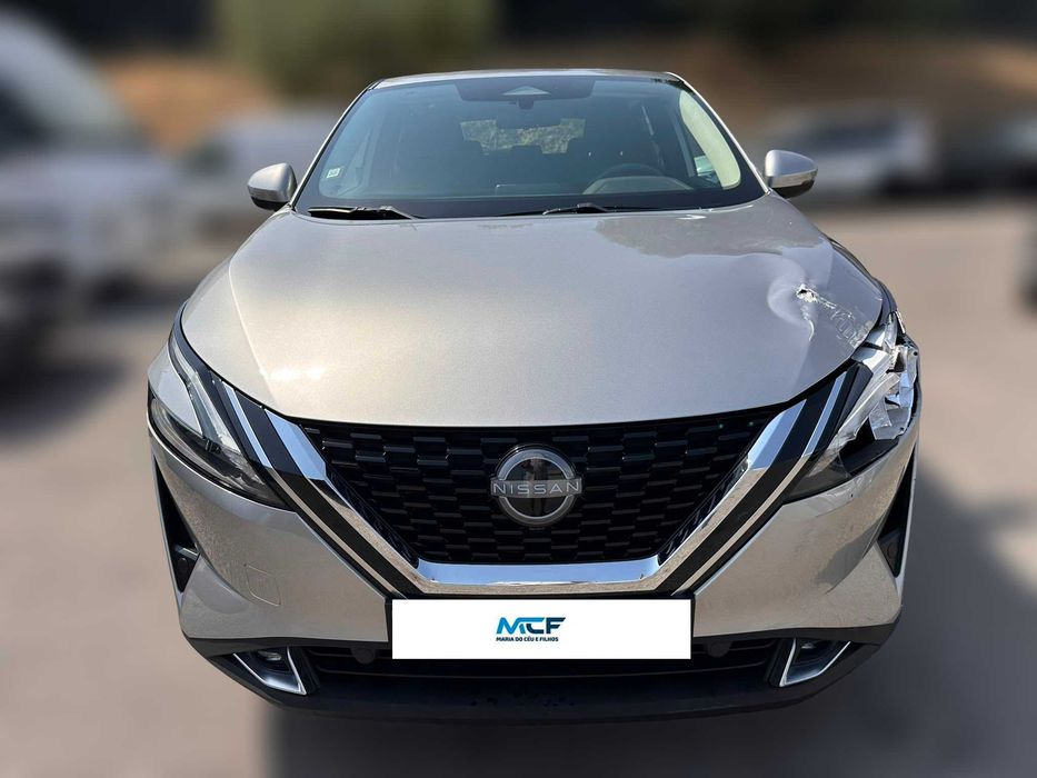 NISSAN Qashqai III (J12) 1.3 DIG-T 140 cv de 2023 Salvado