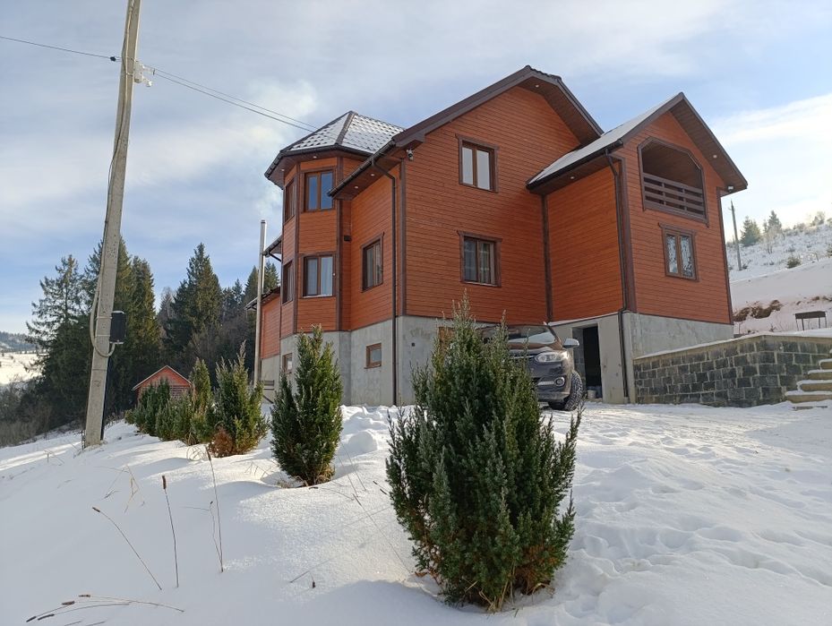 Здається котедж "Good House" у с.Плав'я