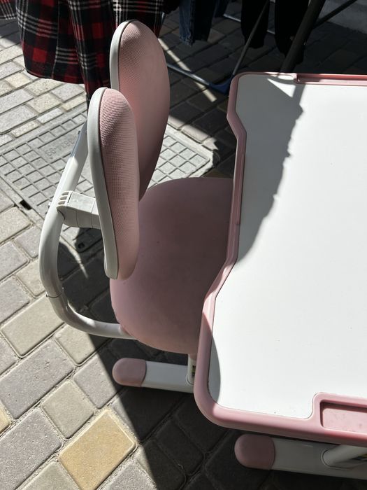 Дитячий столик і стульчик