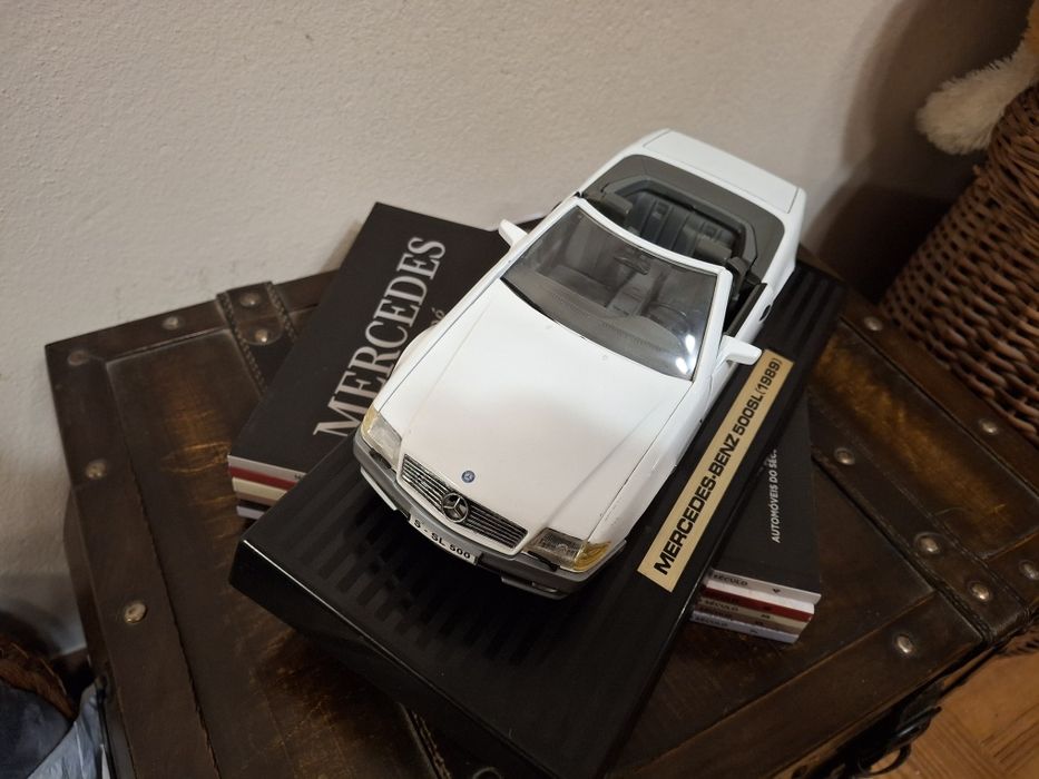 Mercedes 500 Sl escala 1/18