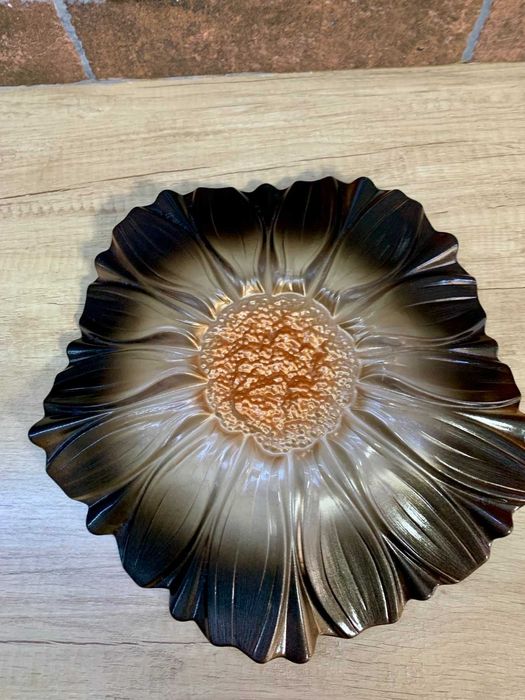 Блюдо скляне сервірувальне 28см Flower Амбер