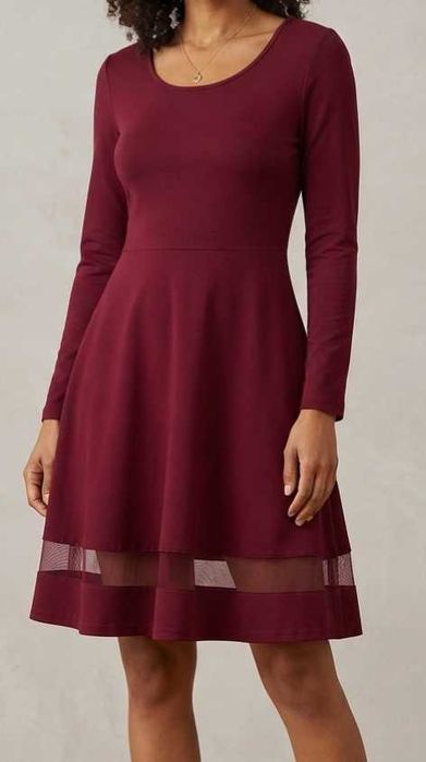 Vestido bordeaux manga comprida com detalhe em tule - S