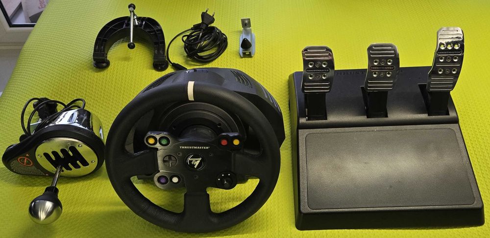 Thrustmaster TX Leather Edition
