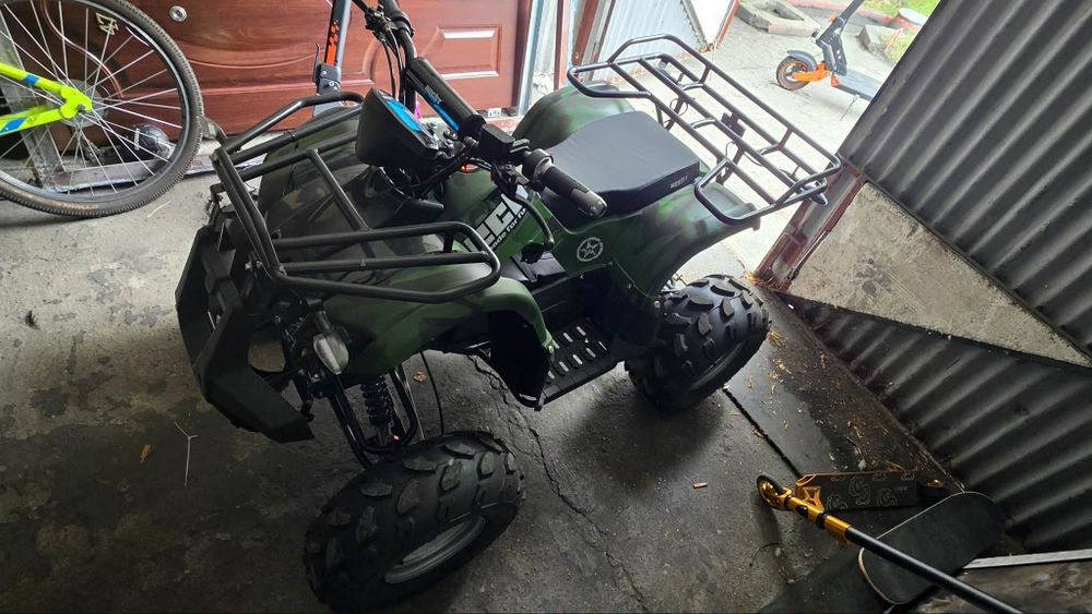 Sprzedam Quada elektrycznegoHECHT 56150 ARMY