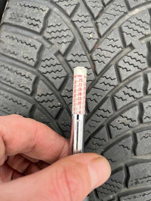 4 Opony zimowe Bridgestone Blizzak LM005 205/60 R16 92H