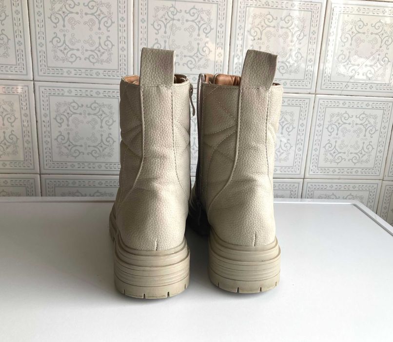 Botas de senhora tamanho 37