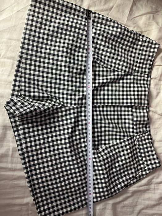 Spodenki w kratkę