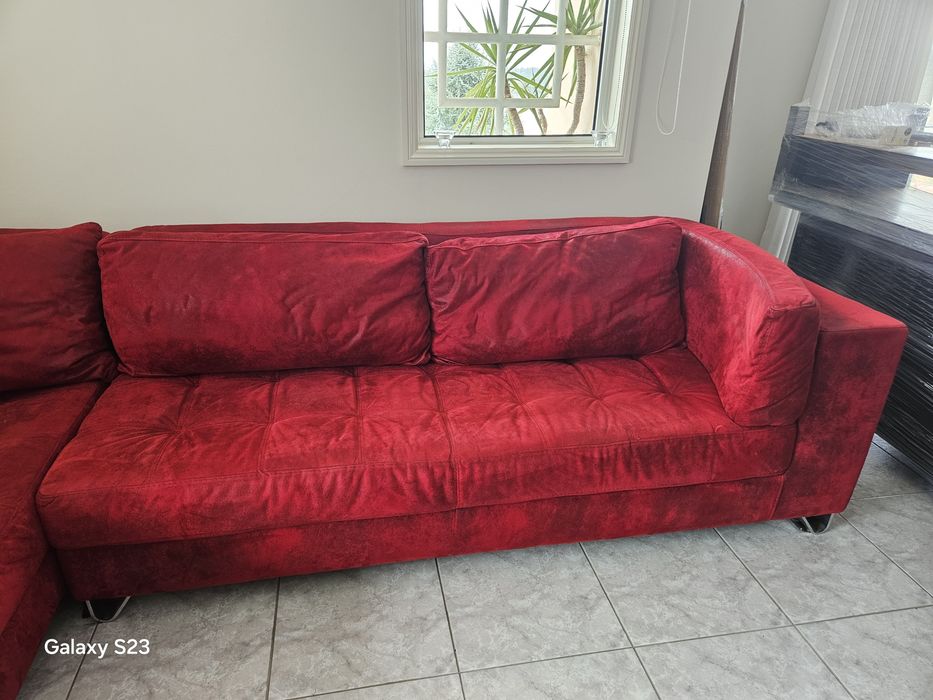 Sofá com chaise longue