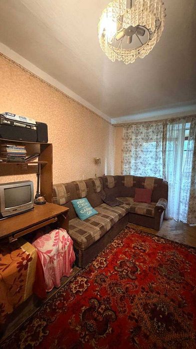 Продам 2-кімнатну квартиру на Фонтані, Лунний пров./просп. Лесі Українки