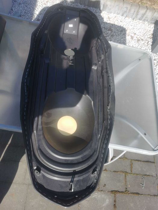 Yamaha X-MAX ,TRICITY 125,300,Kanapa siedzenie16-20