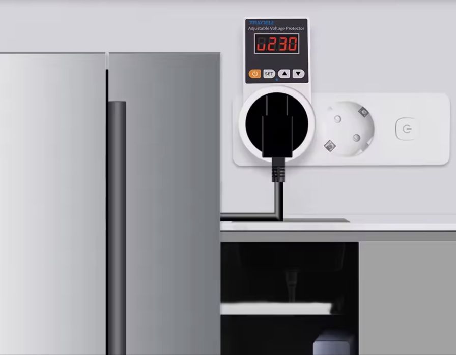 ‼️Реле напруги в розетку з дисплеєм Taxnele 220В 16А‼️