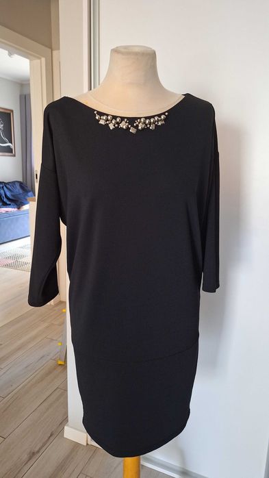 elegancka sukienka w roz