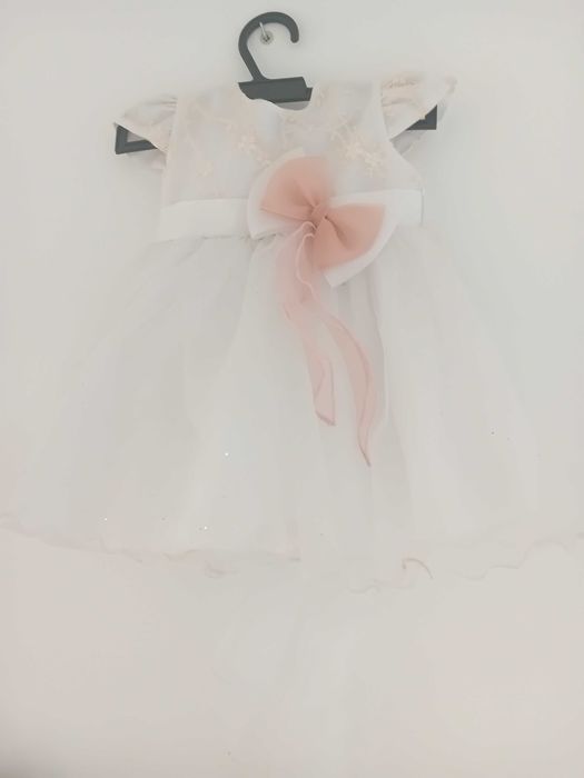 Vestido lindo para batizados festas de casamentos