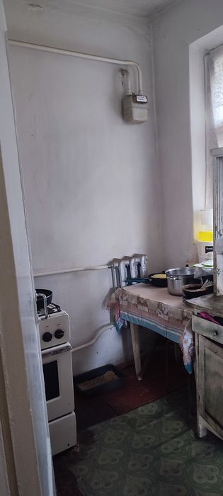 Продам половину будинку в Тетерівці .