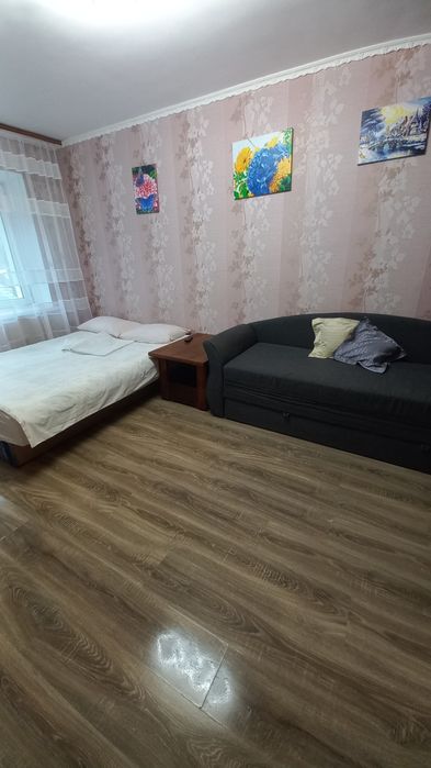 Подобова оренда 1 - к квартира Шептицький  в центрі