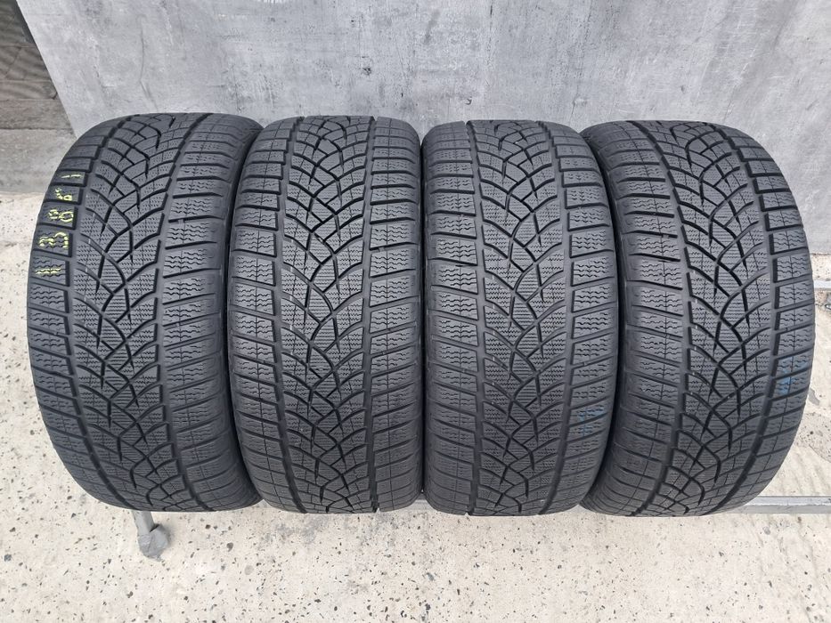 Резина зимова 245/40 R18 Good Year Ultra Grip Performance GEN1 (13861)