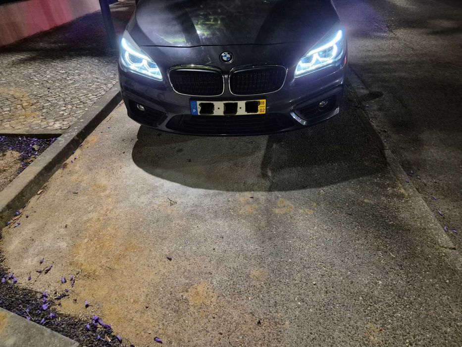 BMW Active Tourer 216d Cx Automática