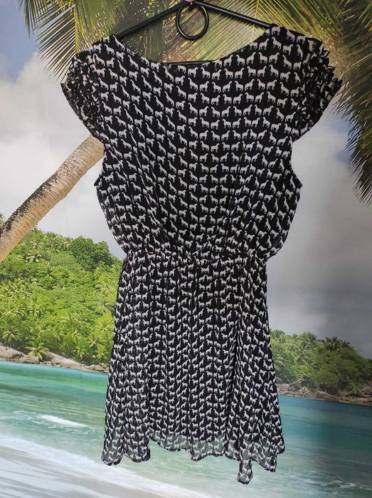 Sukienka letnia czarno biała