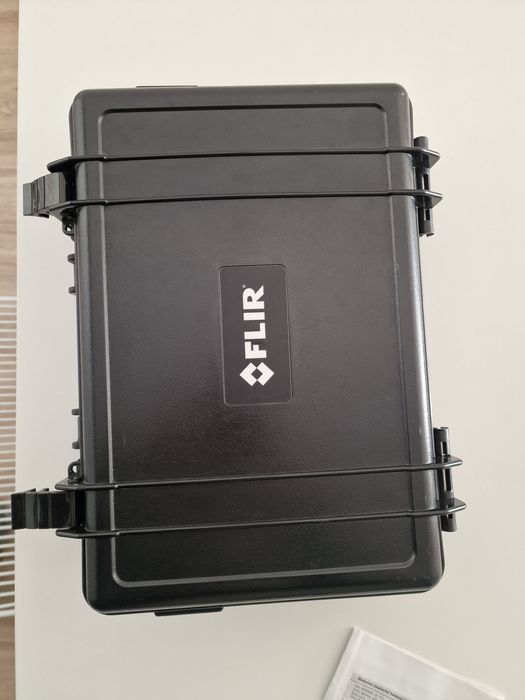 Câmara Termográfica Flir i7