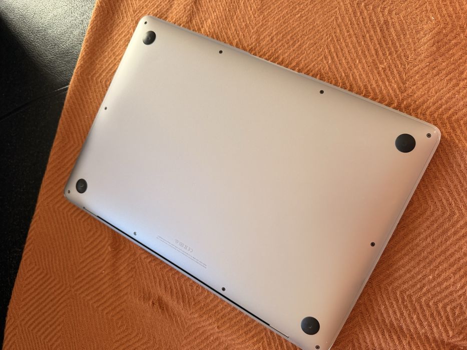 Macbook - M1 AIR