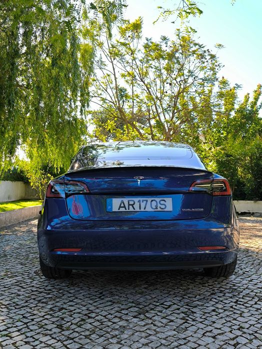 Tesla Model 3 Performance