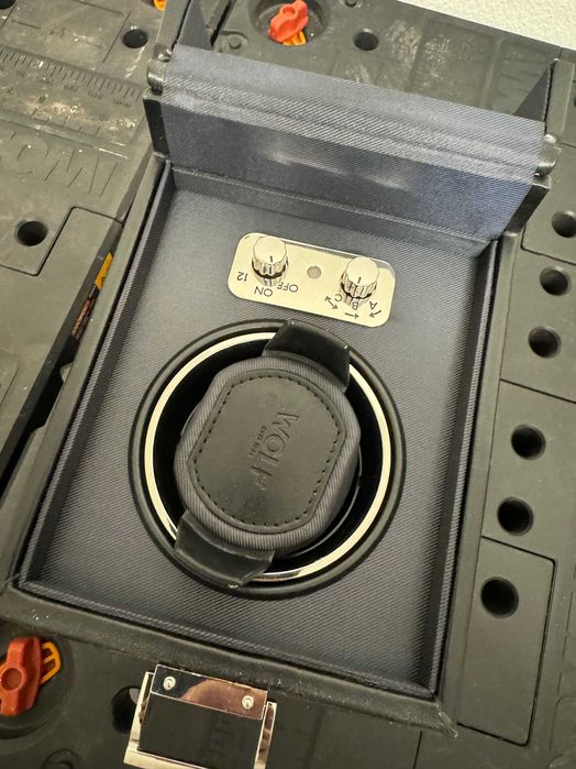 NOVO PREÇO - Bobinador de Relógio / Watch Winder Wolf Cube Preto Perfeito