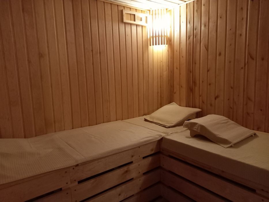 Лазня на дровах,з басейном,на Радужних садах.