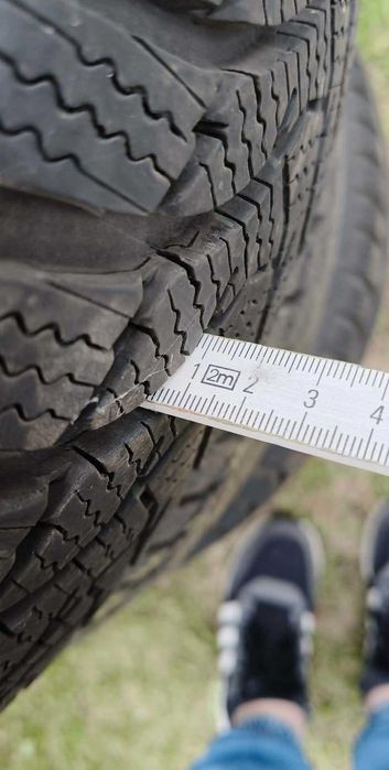 Opony zimowe Kumho Wintercraft 195/60 R16 89H