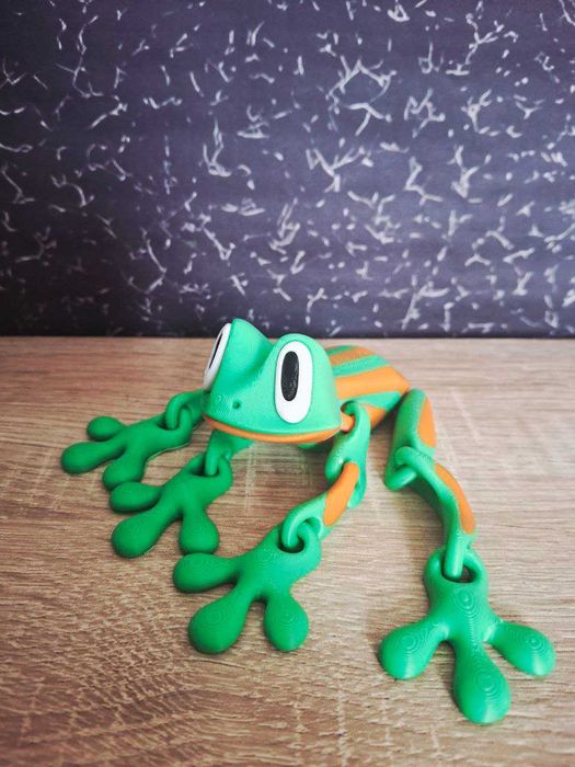 3d іграшка жабка