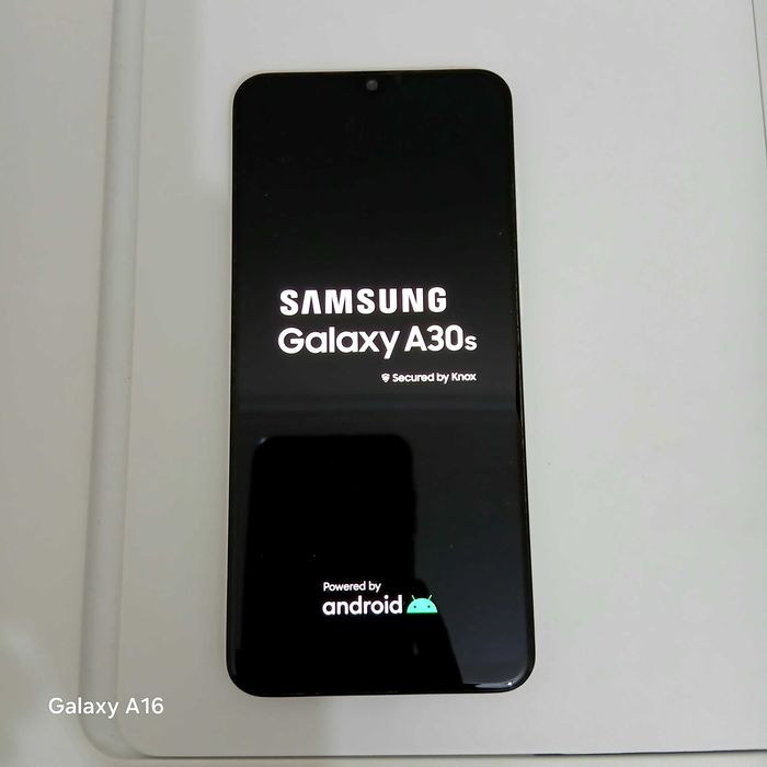 Telemóvel samsung A30s 64gb