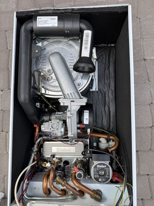 Vaillant t8 Вайлант 24-28kw  Конденсаційний 2 контурний газовий котел