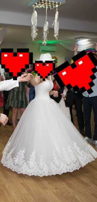 Piękna Suknia ślubna