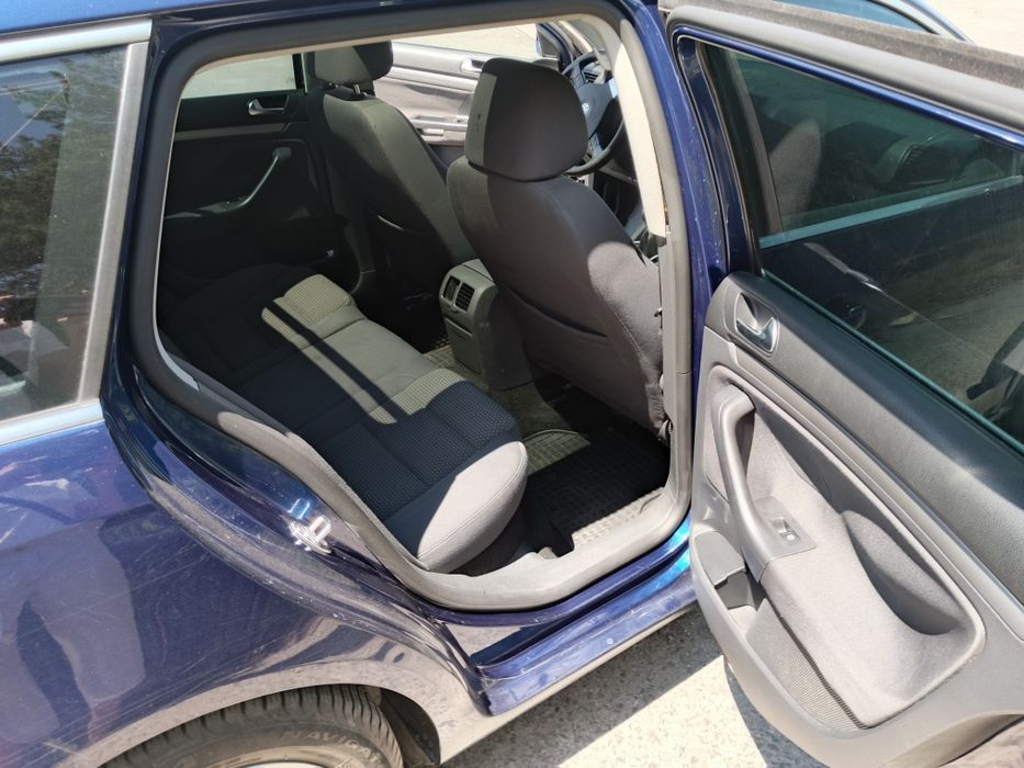 Volkswagen golf 5 1.9 tdi Нерозмитнена