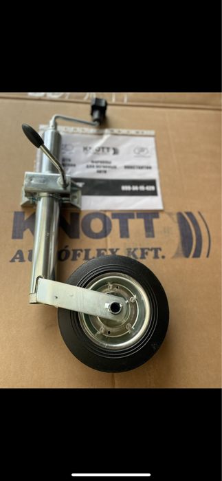 Опорна стійка нога легкового прицепа Knott