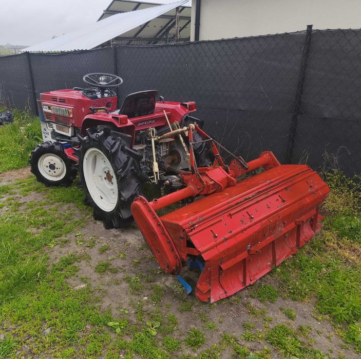 Traktor Shibuara P15F