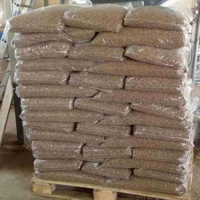 Брикети та пелети — стабільна якість і доставка