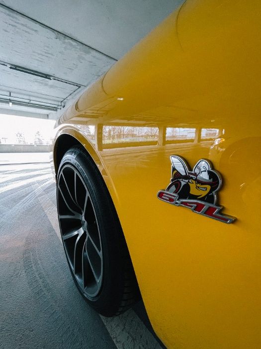 Wynajem Dodge Challenger 6.4L V8 WYDECH wypożyczalnia samochodów