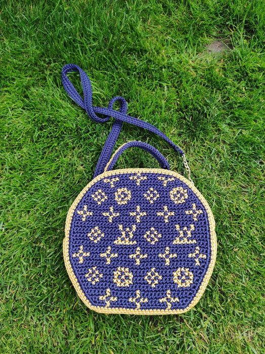 Torebka damska na ramię LV