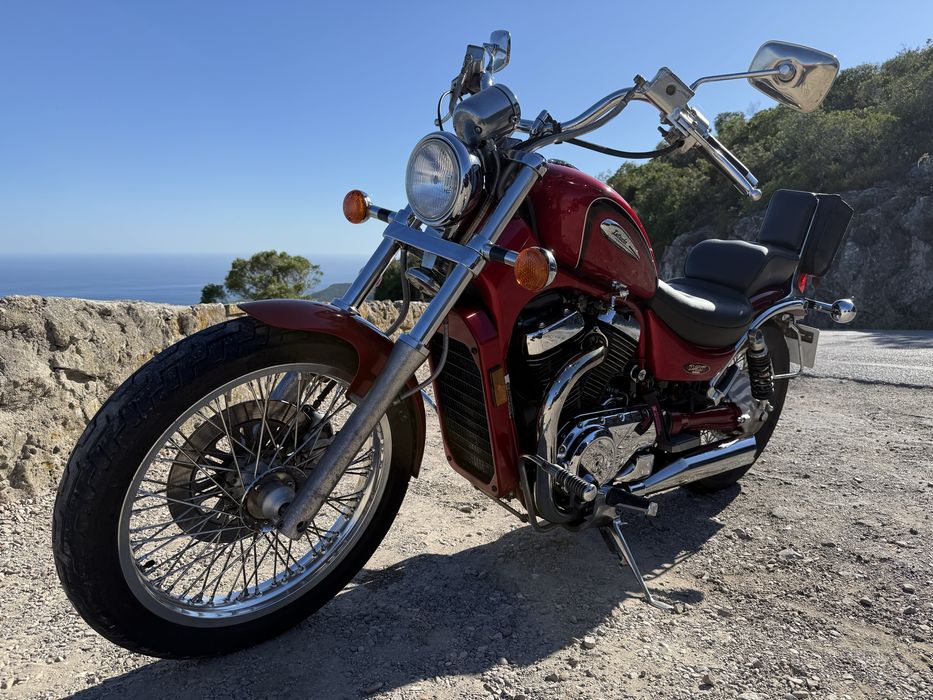 Suzuki Intruder VS800 impecavel