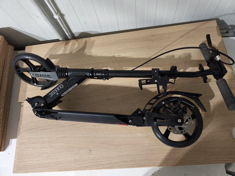 Hulajnoga Bergen nieużywana,