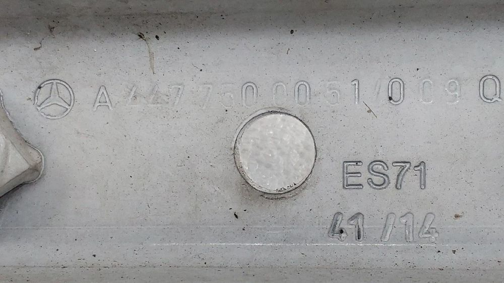 Dobradiça capot MERCEDES-BENZ Vito (W447)