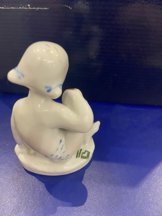 Девочки с мячиком, ЛФЗ.