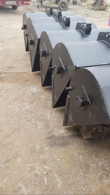 Łyżka do tura stary typ szufla sipa TUR2 na linke na tłok C-330 C-360