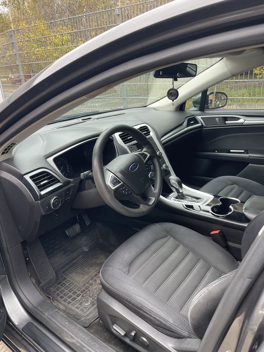 Ford Fusion 2015 2.5 газ/бензин, автомат