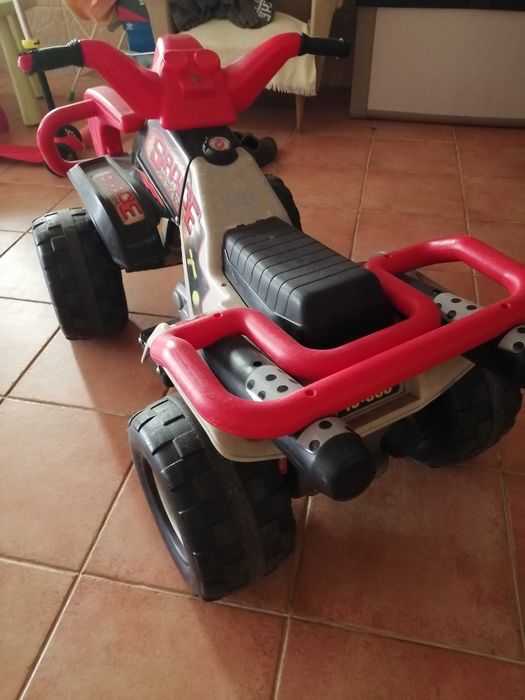 Moto4 criança potente