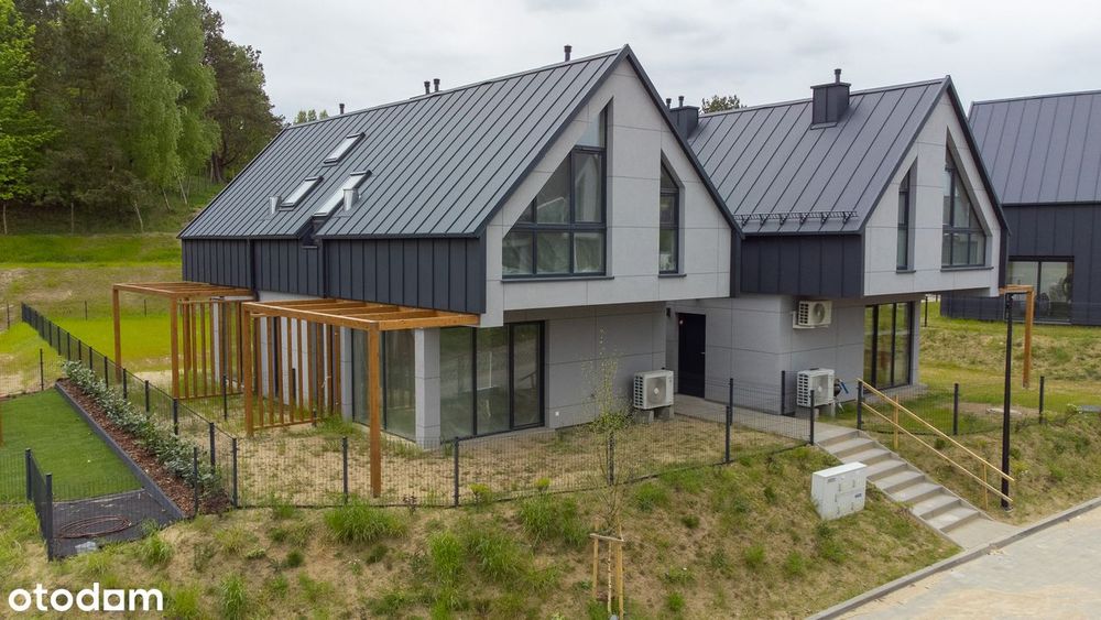 Dom z dużym ogrodem w Resorcie Aura Kaszub. Basen, sauna, jacuzzi.